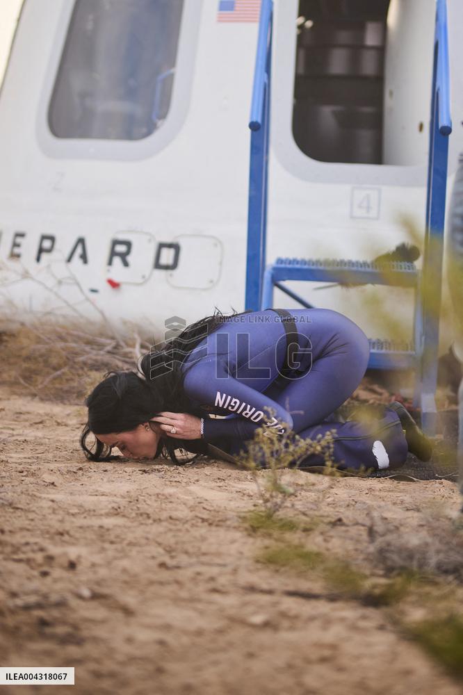 BlueOrigin New Shepard-31 Capsule Recovery