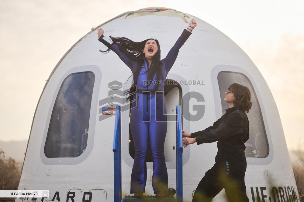 BlueOrigin New Shepard-31 Capsule Recovery
