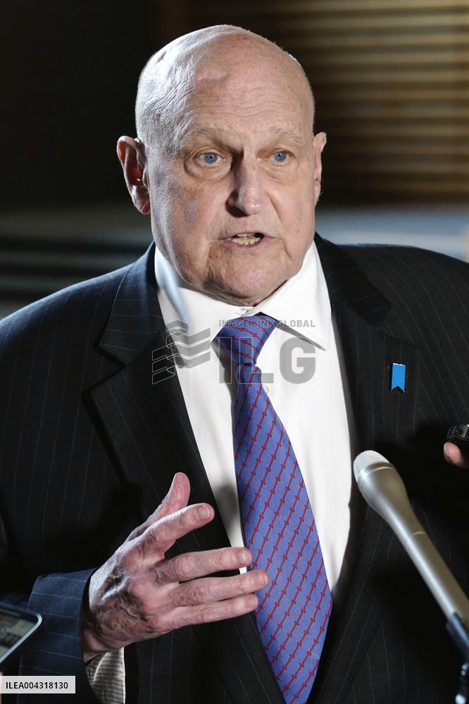 Ex-U.S. Deputy Secretary of State Armitage dies