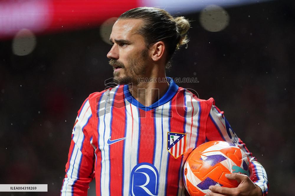 La Liga - Atletico De Madrid v Real Valladolid