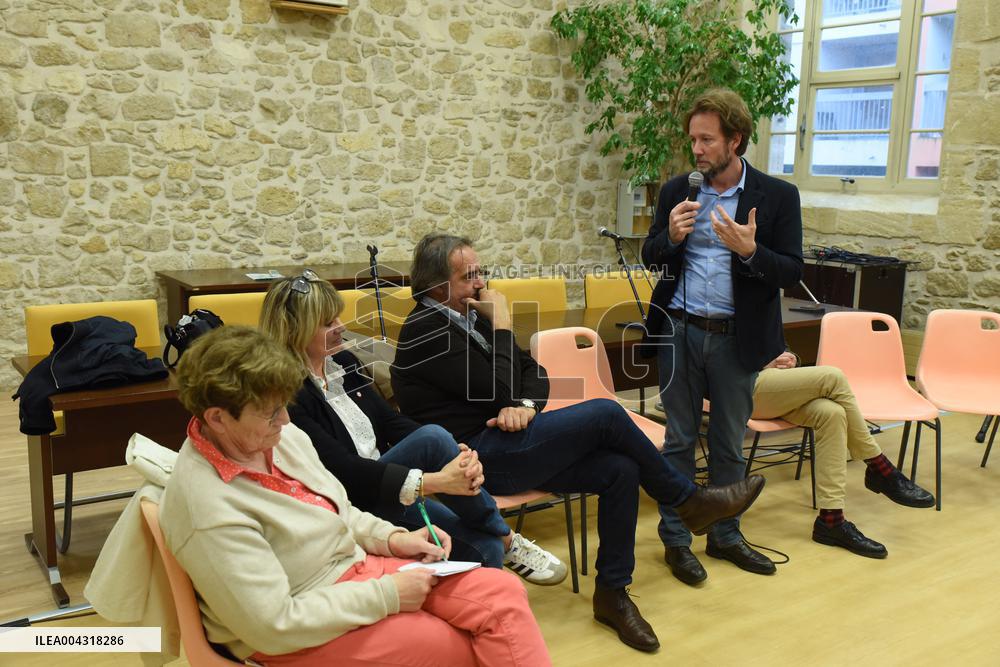 Socialist Deputy Boris Vallaud Meets Supporters in Langon