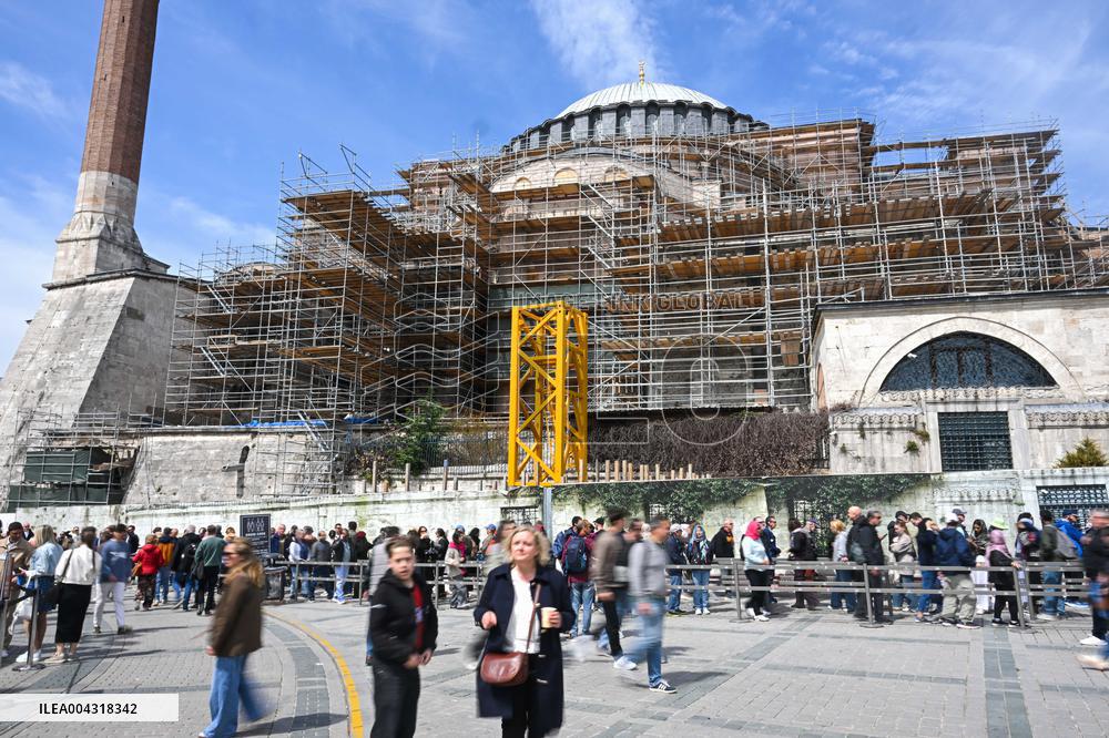 Hagia Sophia Under Restoration - Istanbul