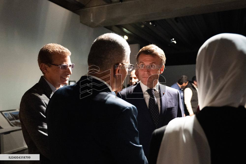 President Macron Visit The Exhibition Treasures Rescued From Gaza At Arab World Institute - Paris