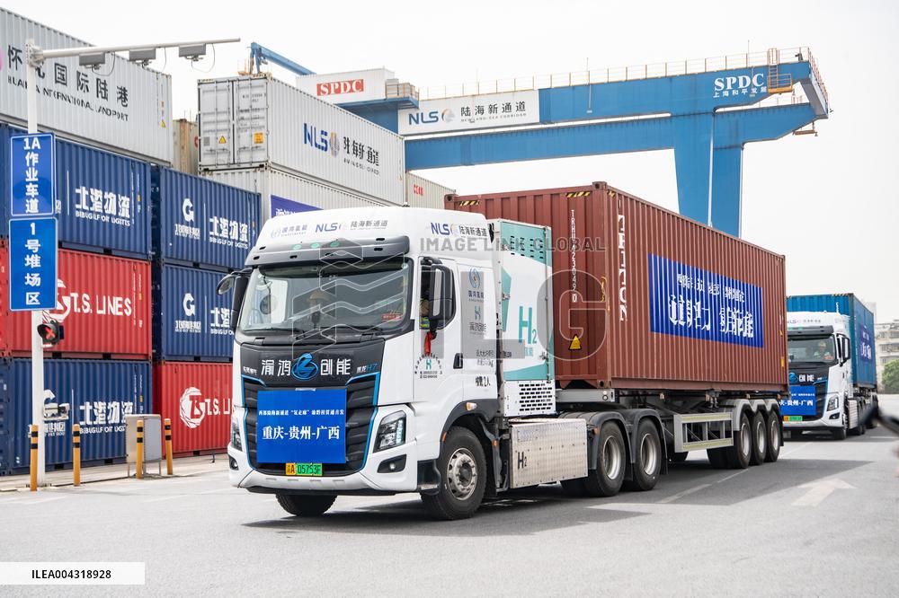 China launches first cross-region hydrogen heavy-duty truck route