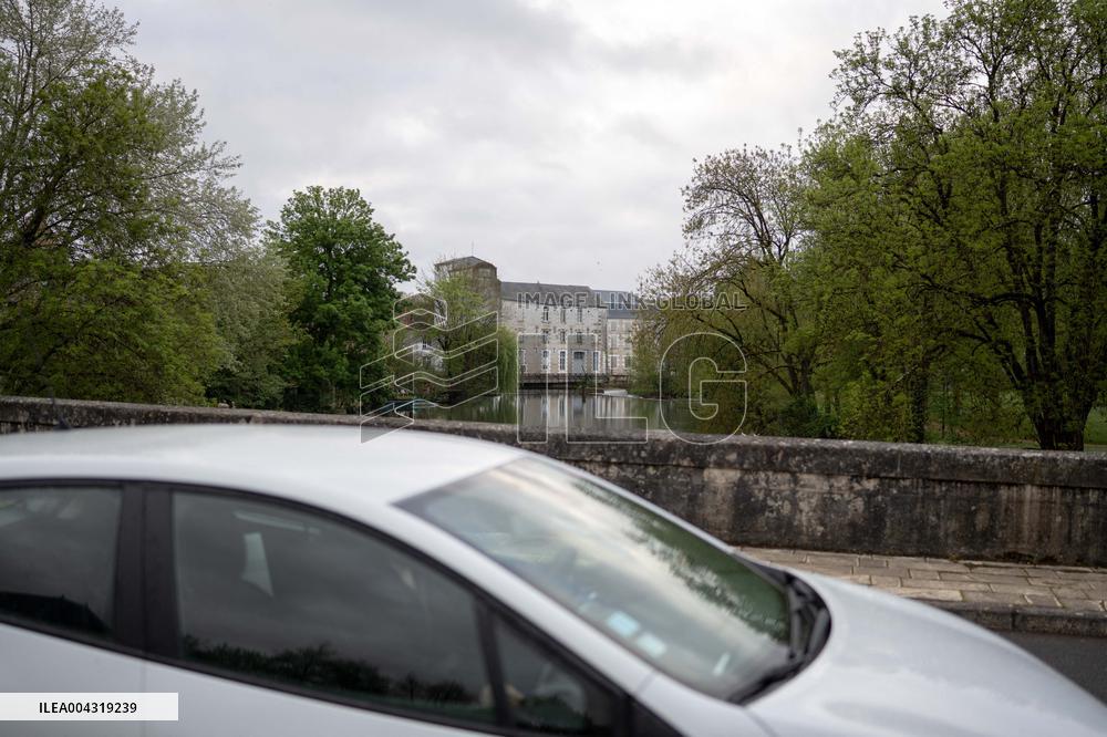 Illustration of views of Vivonne AJ