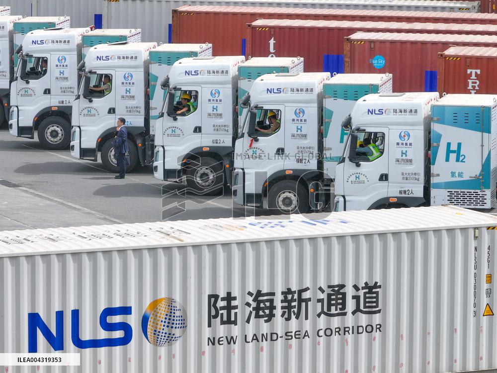 China launches first cross-region hydrogen heavy-duty truck route
