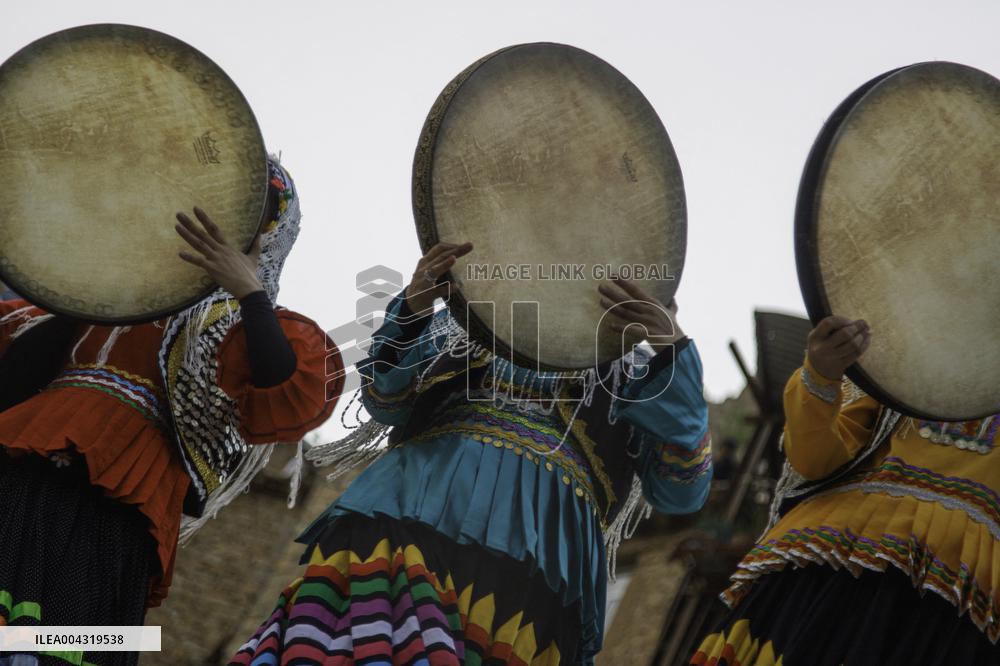 Kurdish Women Celebrate Hezar-Daf Festival - Iran