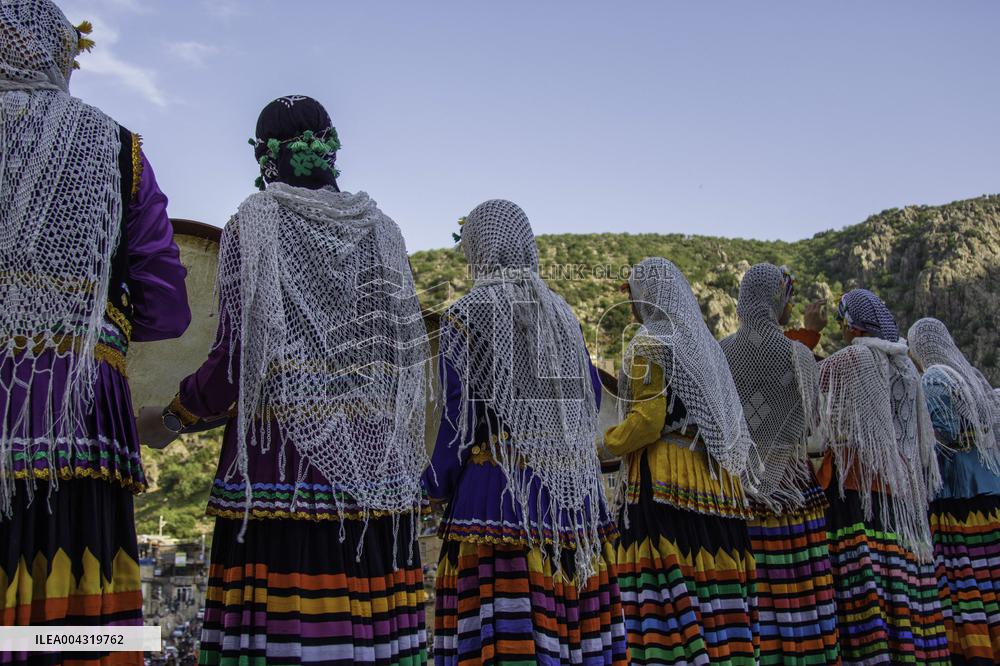 Kurdish Women Celebrate Hezar-Daf Festival - Iran