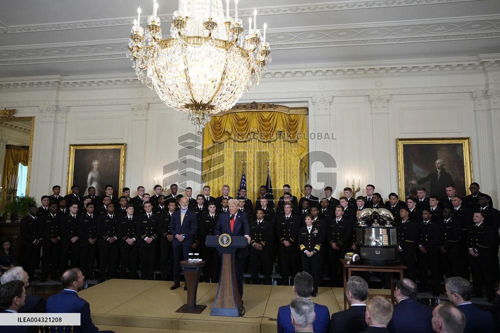 Donald Trump welcomes the Navy Midshipmen - Washington