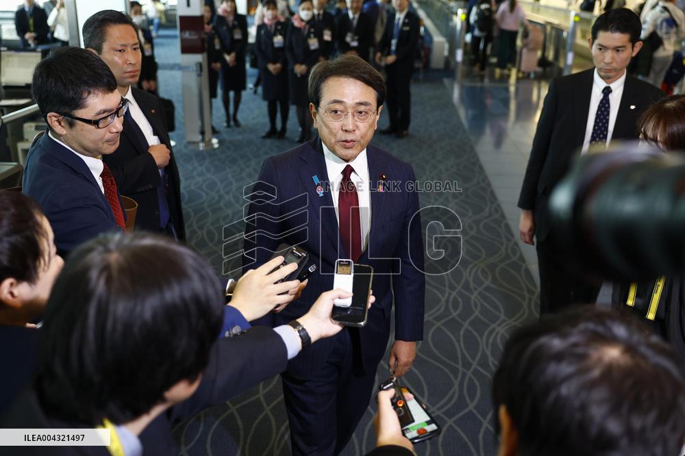 Japan tariff negotiator Akazawa