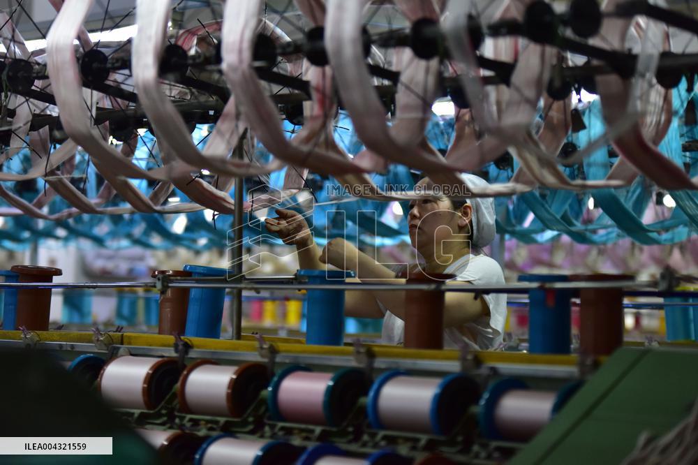 2025 Q1 China GDP Grow By 5.4%