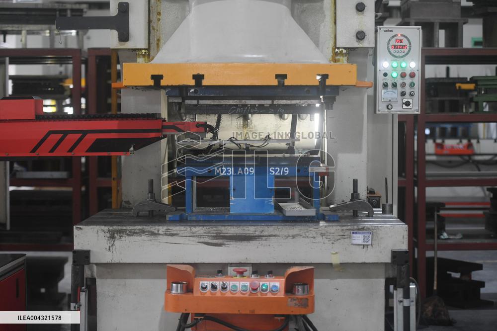 2025 Q1 China GDP Grow By 5.4%