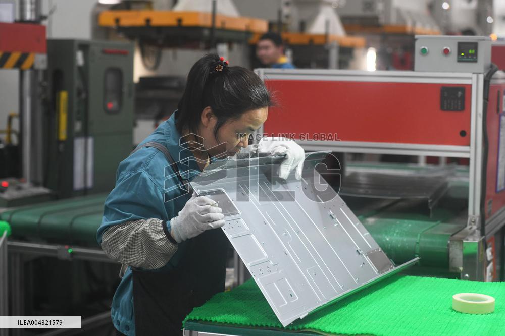 2025 Q1 China GDP Grow By 5.4%