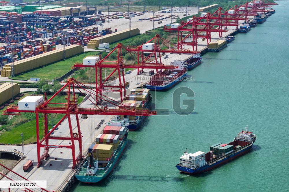 China Jiangsu Nanjing Port