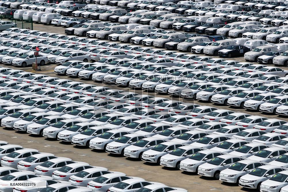 US Tariffs on Goods From China at 245%