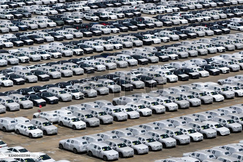 US Tariffs on Goods From China at 245%