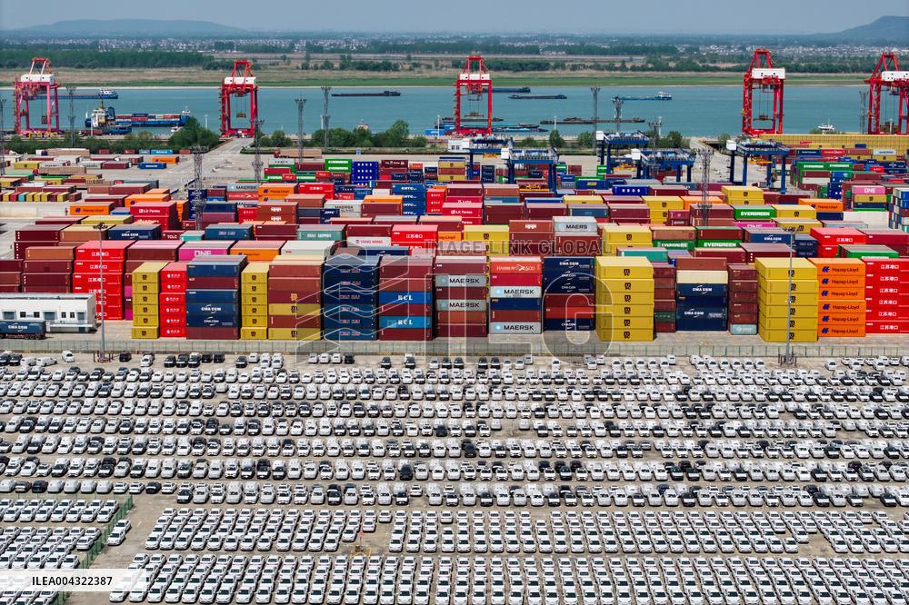 US Tariffs on Goods From China at 245%