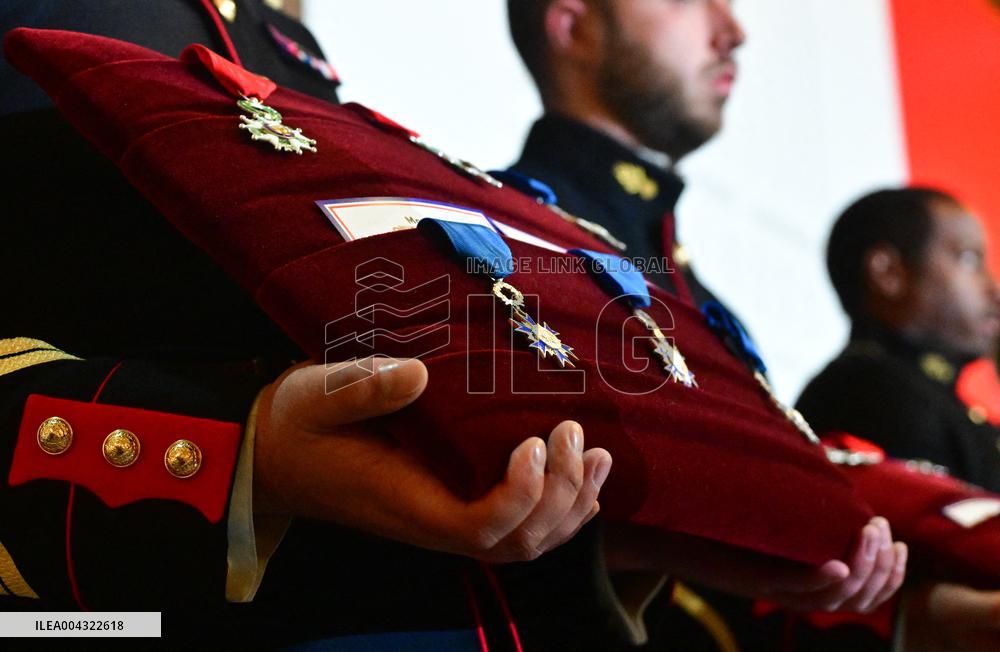 Macron Awards Those Involved In Notre Dame De Paris Cathedral Restorations - Paris