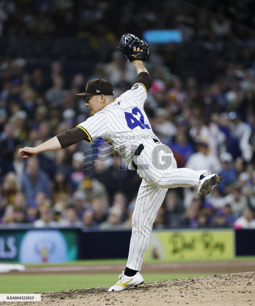 Baseball: Cubs vs. Padres