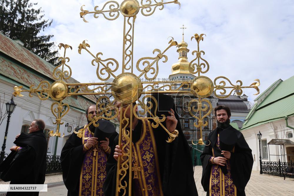 Blessing and installation of cross at Trinity Gate Church in Kyiv