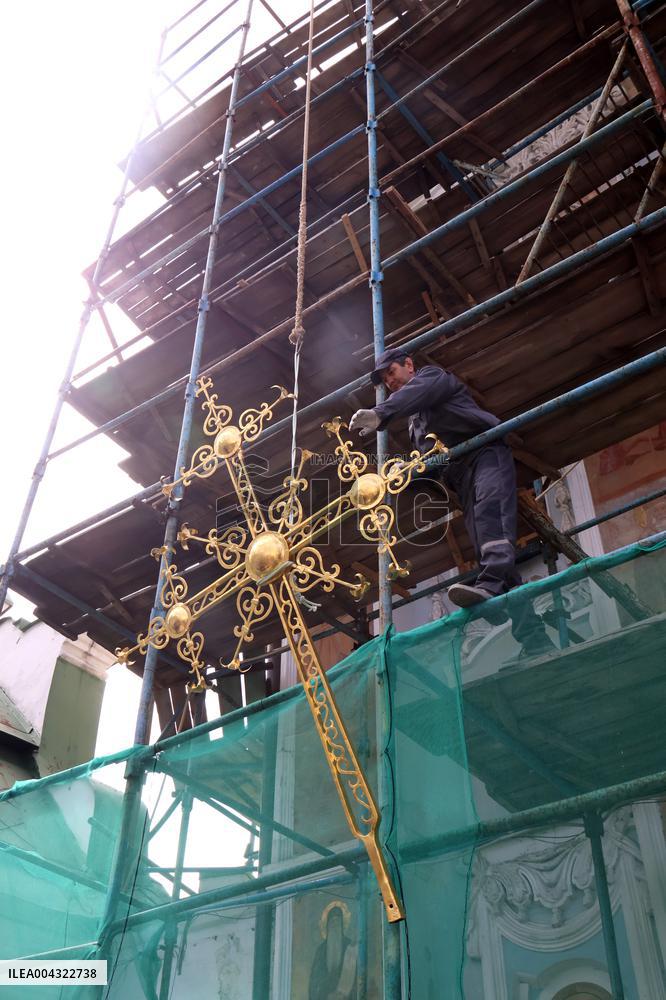 Blessing and installation of cross at Trinity Gate Church in Kyiv