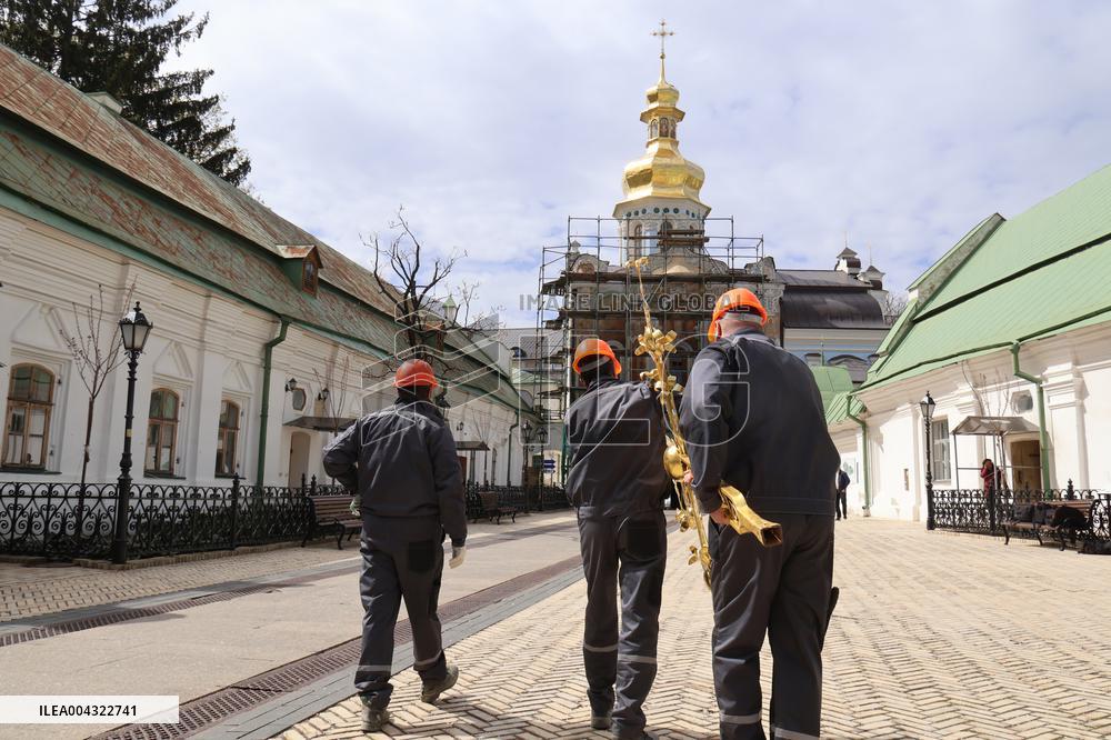 Blessing and installation of cross at Trinity Gate Church in Kyiv