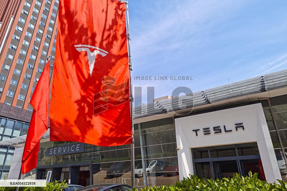 Tesla Center in Shanghai