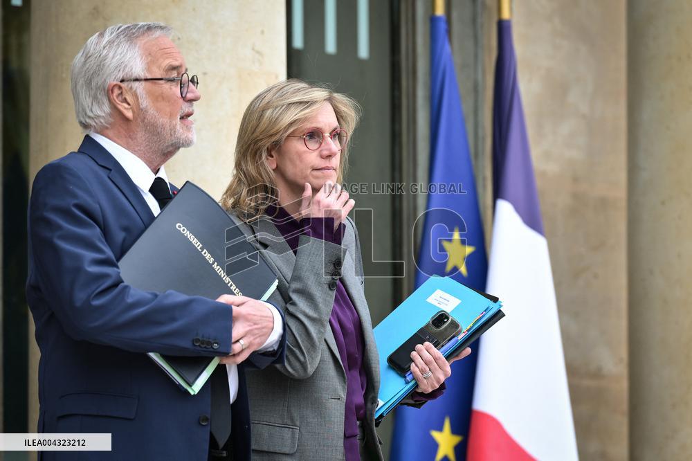 Council of Ministers at the Elysee Palace FA