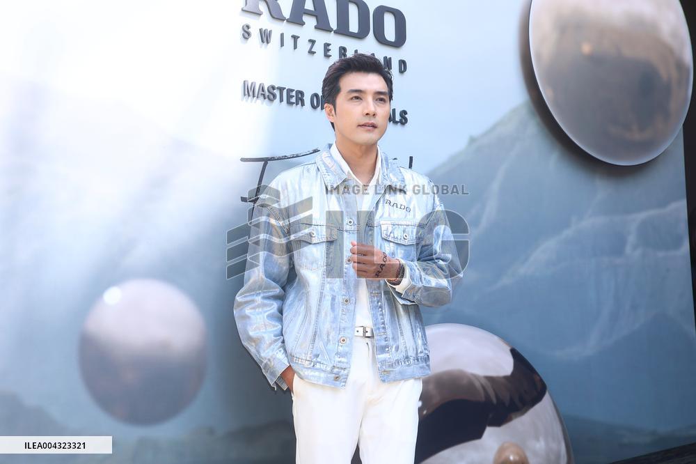 Taiwanese Actor Mike He