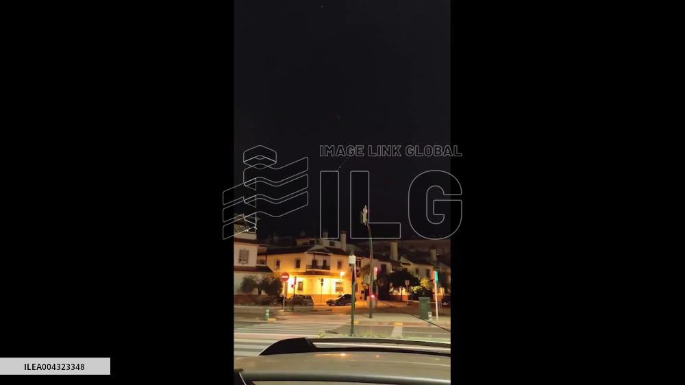 Spain: Line of Lights from Starlink Launch Seen in South Region