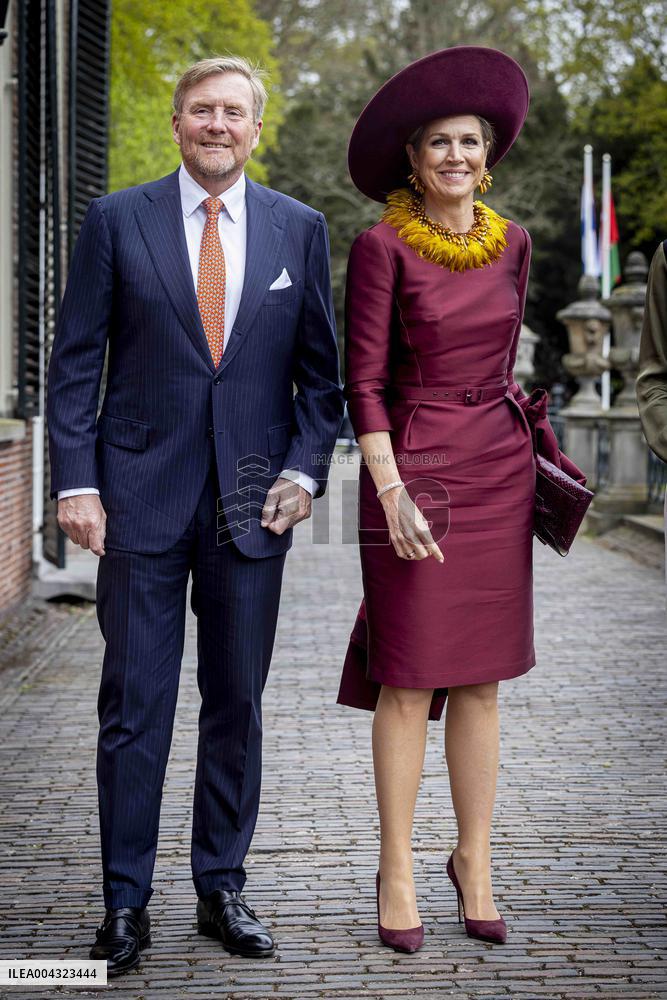 Dutch Royals at Government Lunch for Sultan of Oman - Netherlands