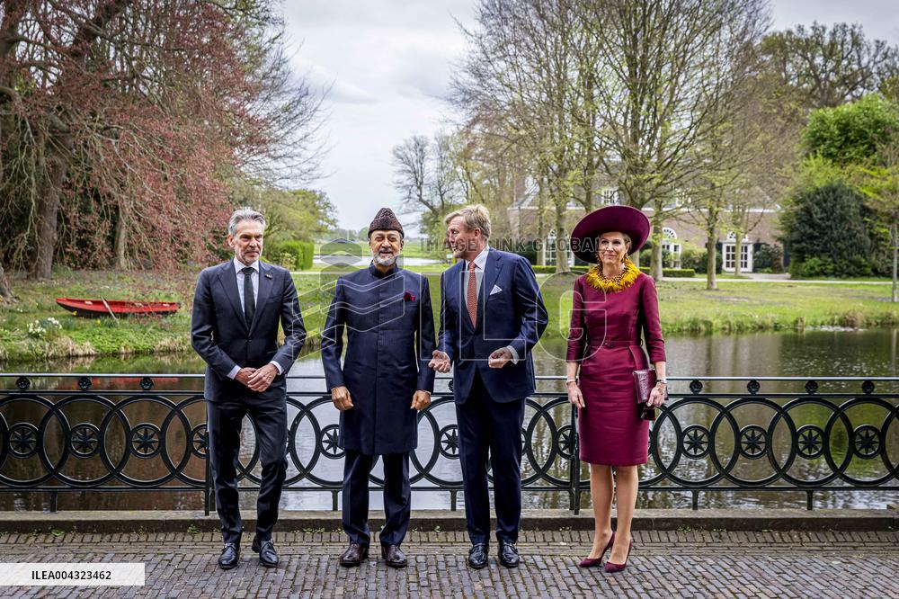 Dutch Royals at Government Lunch for Sultan of Oman - Netherlands