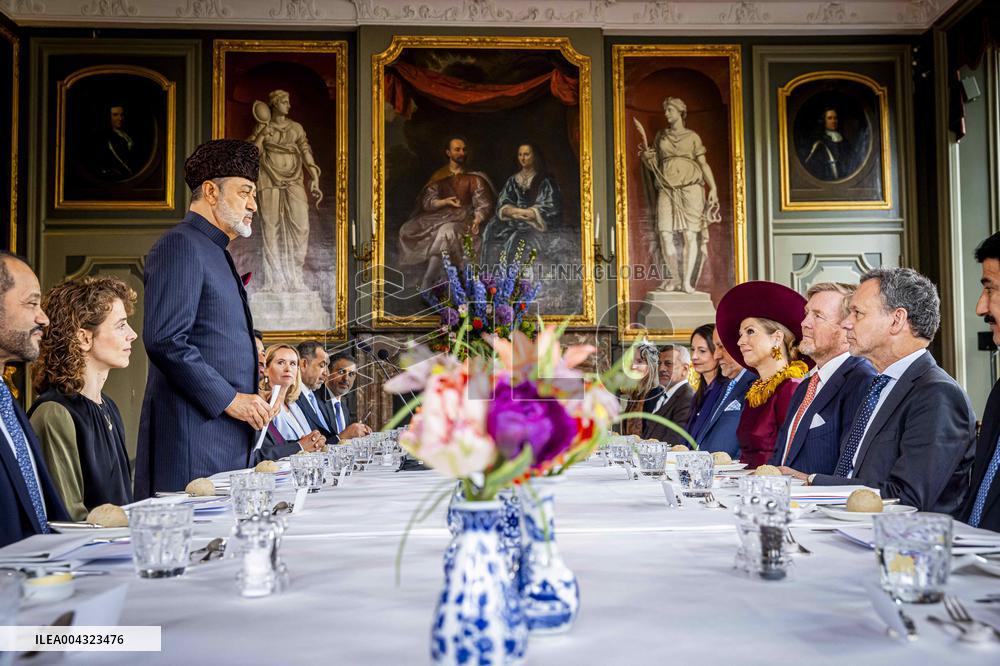 Dutch Royals at Government Lunch for Sultan of Oman - Netherlands