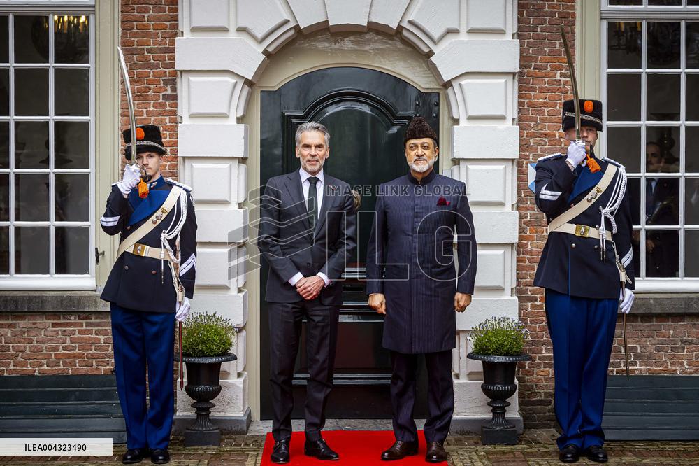 Dutch Royals at Government Lunch for Sultan of Oman - Netherlands