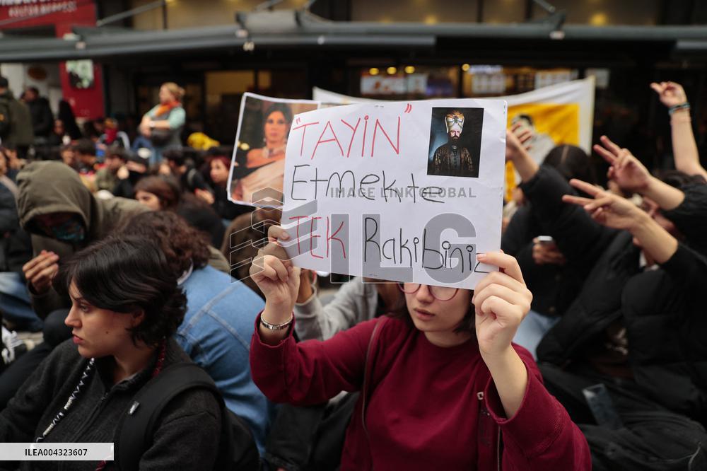 Turkish High School Students Protest At Teacher Changes