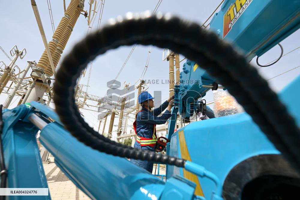 Power Grid Maintenance