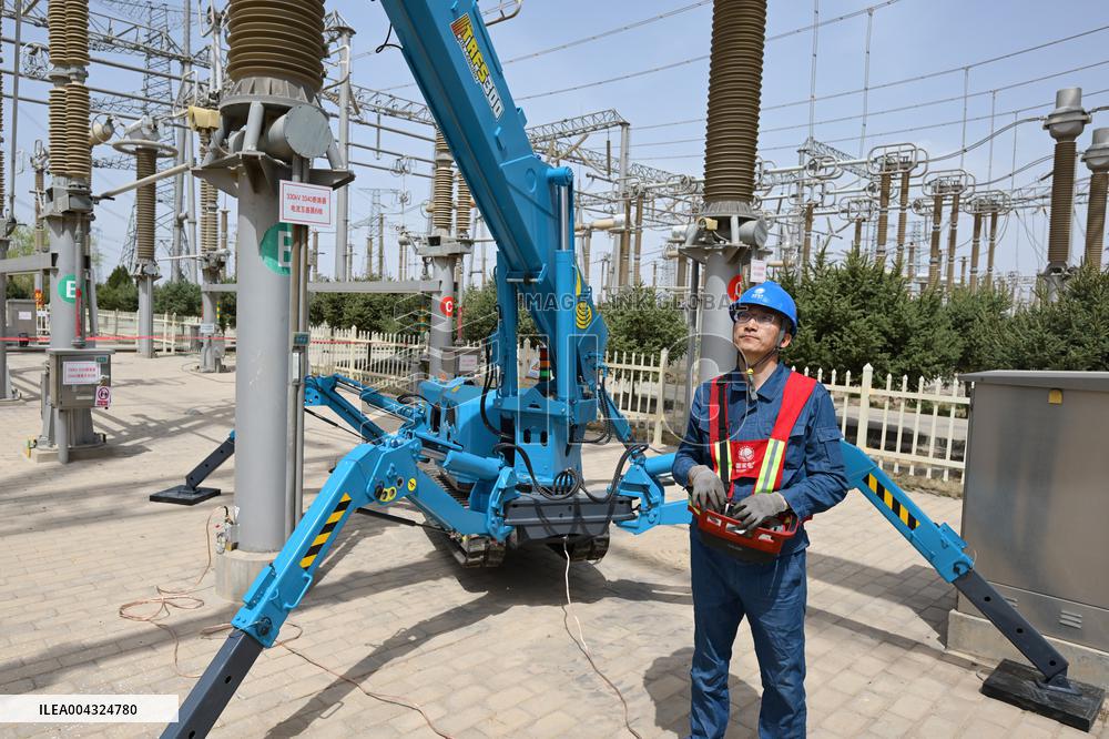 Power Grid Maintenance