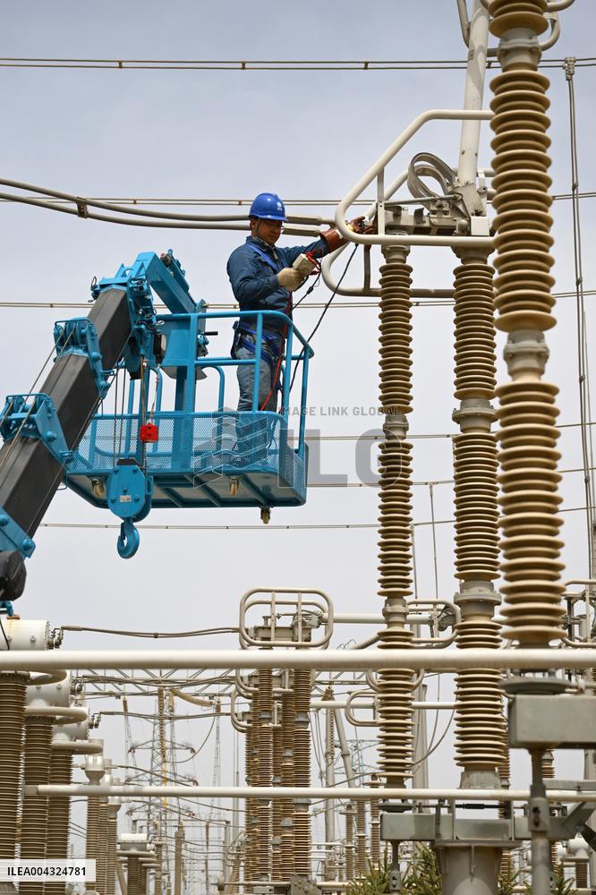 Power Grid Maintenance