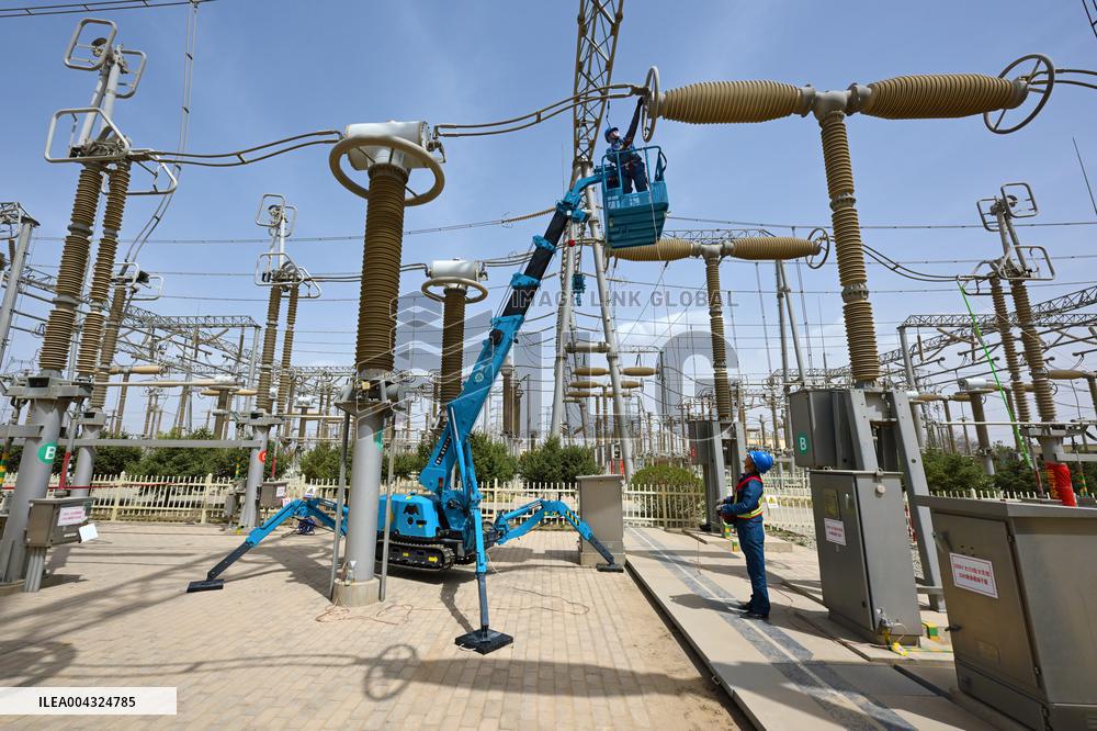Power Grid Maintenance