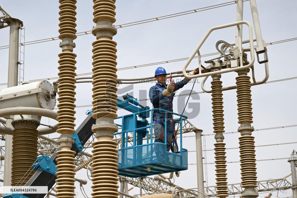 Power Grid Maintenance