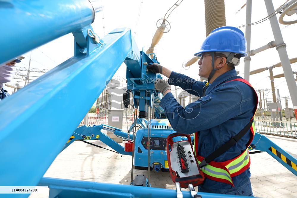 Power Grid Maintenance