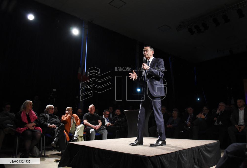 Bruno Retailleau At A Meeting - Rosny Sous Bois