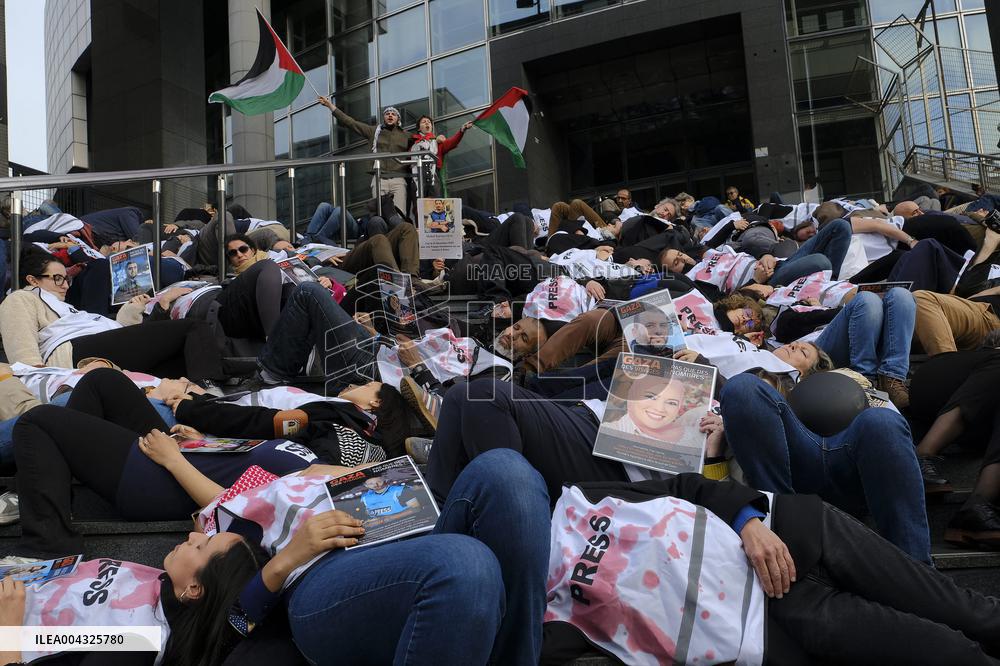 French Journalists In Support Of Palestinian Journalists Killed In Gaza - Paris