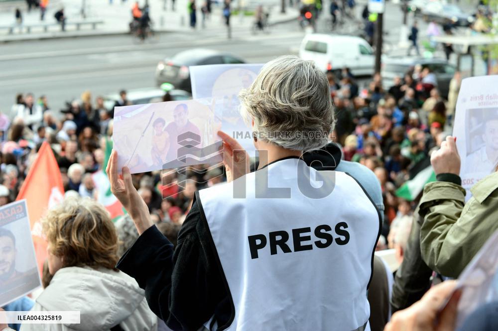French Journalists In Support Of Palestinian Journalists Killed In Gaza - Paris