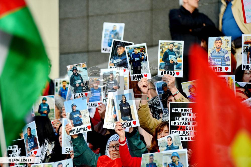 French Journalists In Support Of Palestinian Journalists Killed In Gaza - Paris