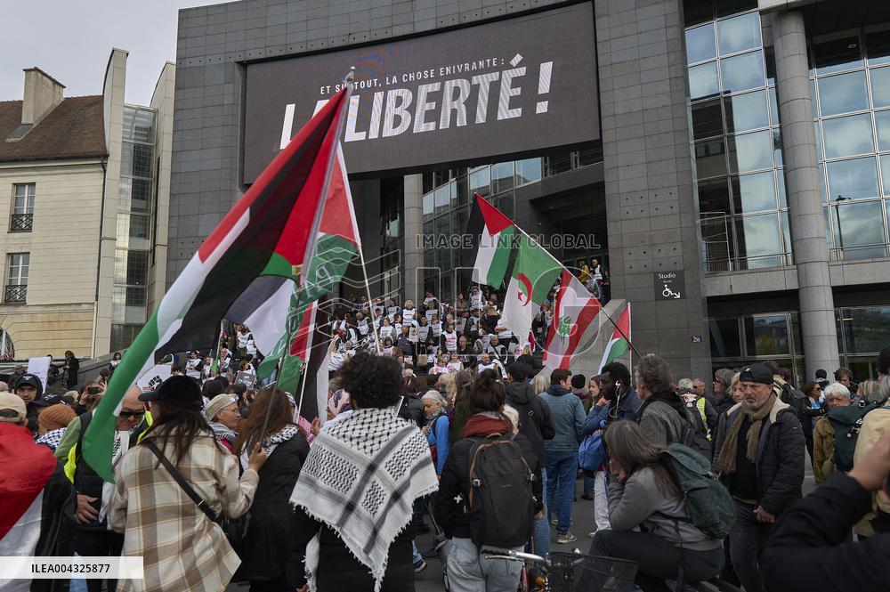 French Journalists In Support Of Palestinian Journalists Killed In Gaza - Paris