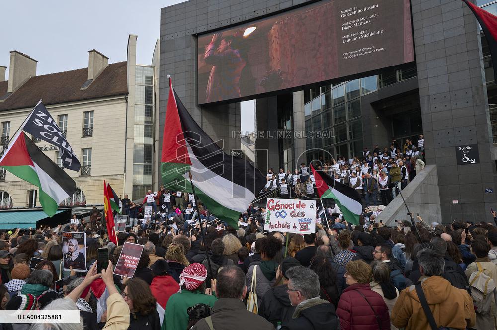 French Journalists In Support Of Palestinian Journalists Killed In Gaza - Paris