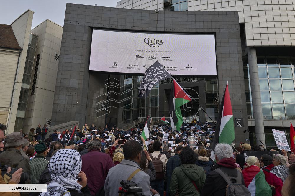 French Journalists In Support Of Palestinian Journalists Killed In Gaza - Paris