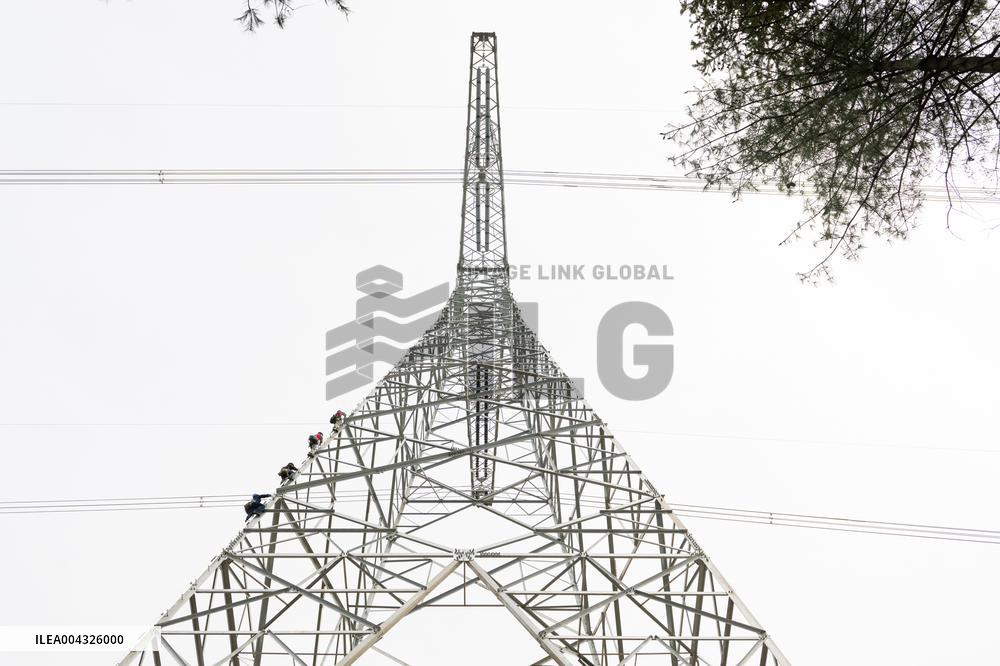Ultra-high Voltage Transmission Lines
