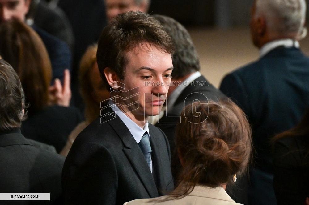 General meeting of LVMH in Paris - FA